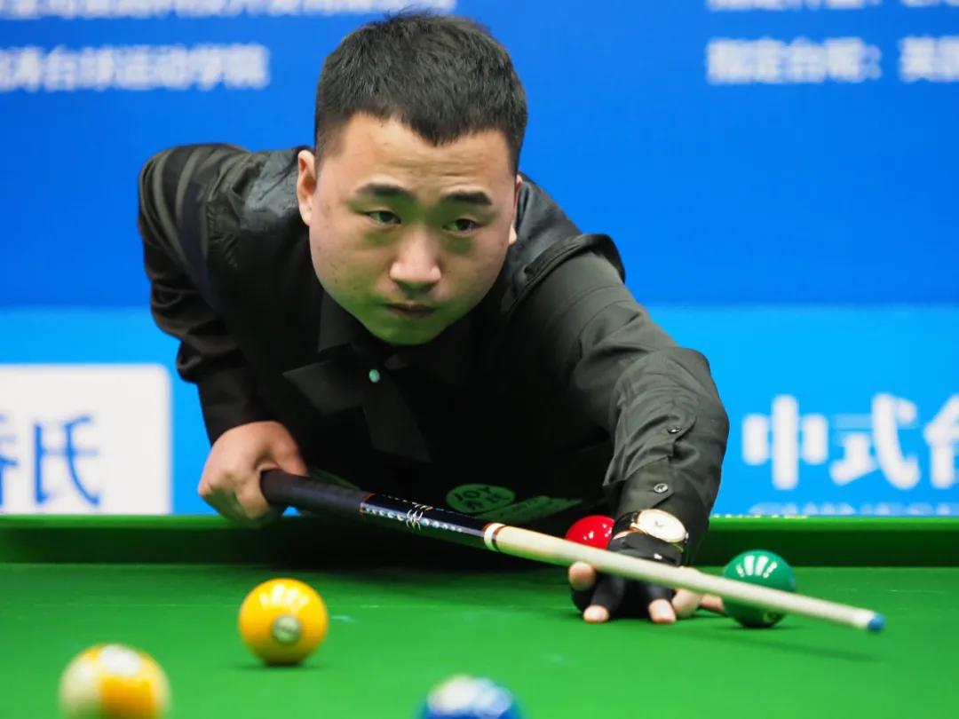 德容在训练 德容在训练