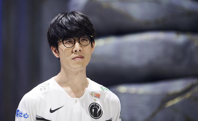 在青少年与 在青少年与